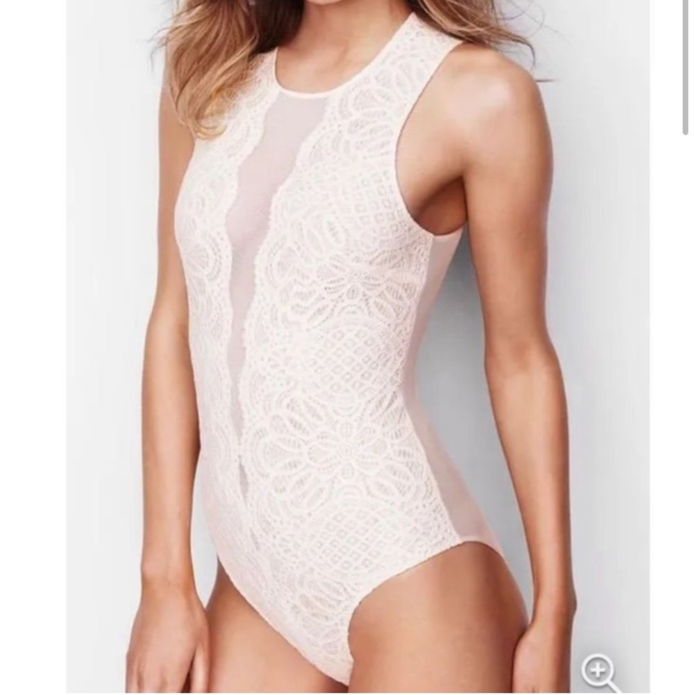 Victoria’s Secret White Lace Mesh Deep V High Back Bodysuit Size medium